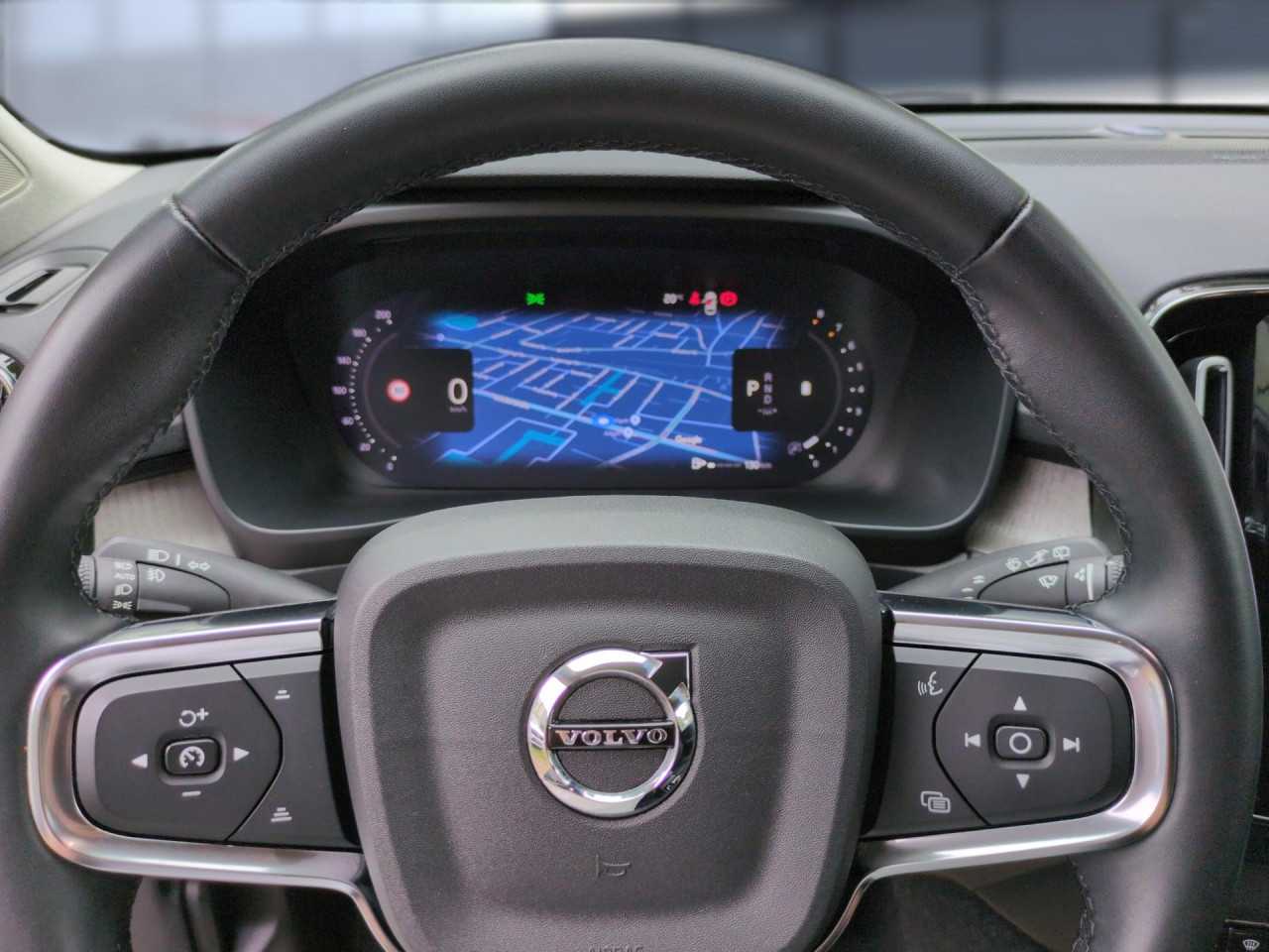 Volvo XC40 – Bild 12