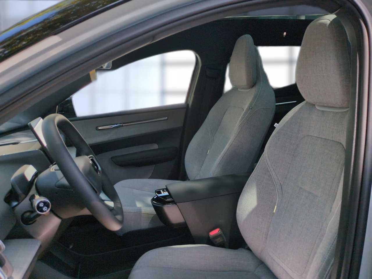 Volvo EX30 – Bild 9