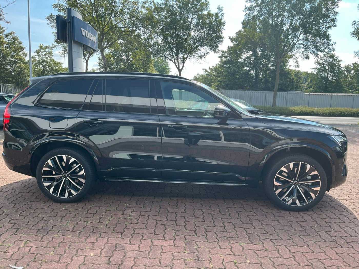 Volvo XC90 – Bild 12