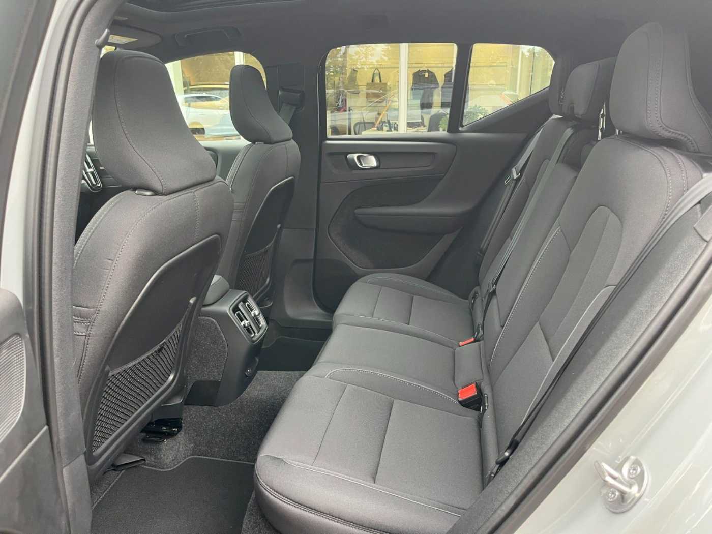 Volvo EX40 – Bild 29