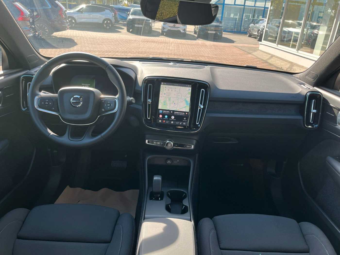 Volvo EX40 – Bild 13