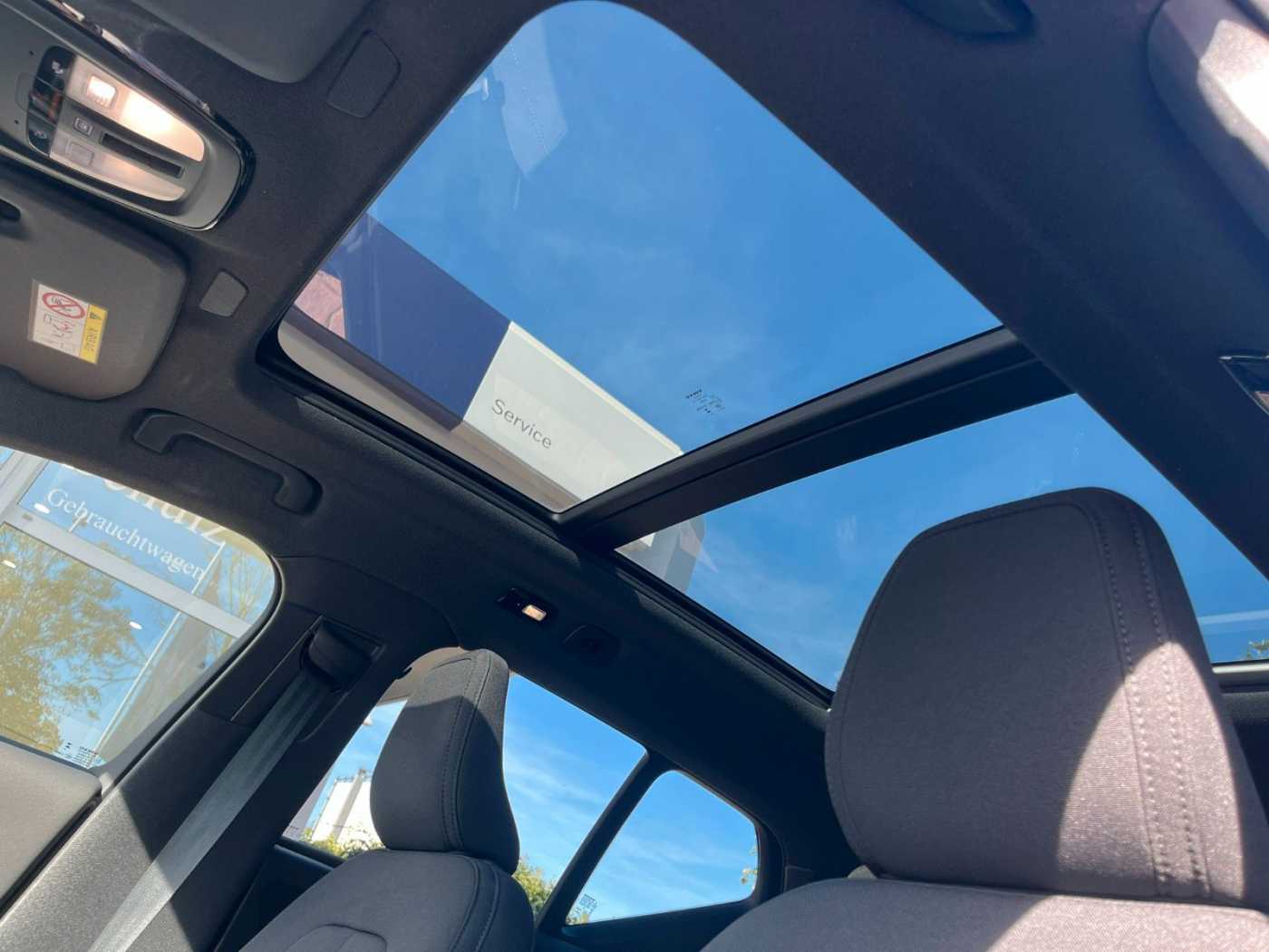 Volvo EX40 – Bild 25