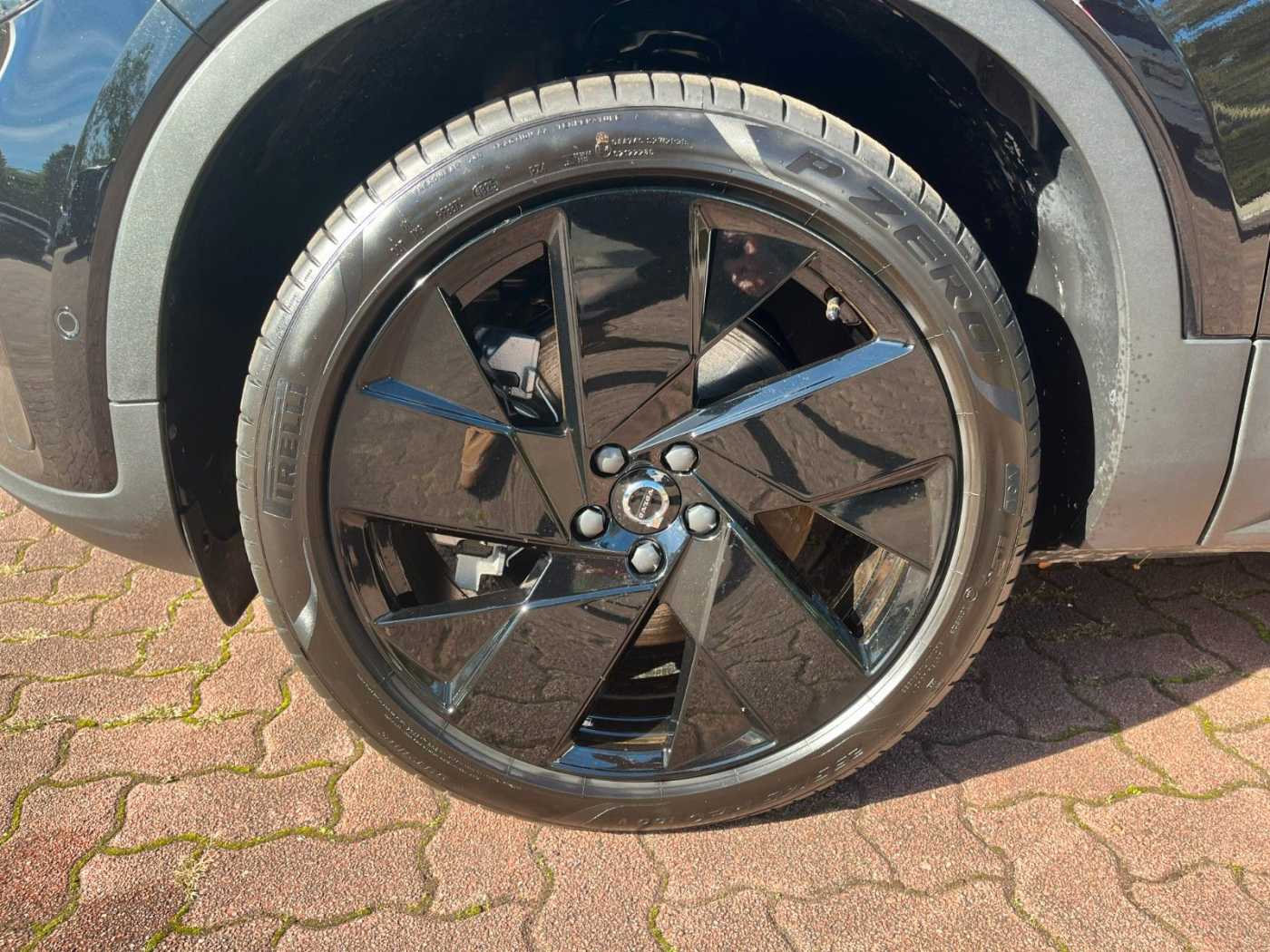 Volvo EX40 – Bild 5
