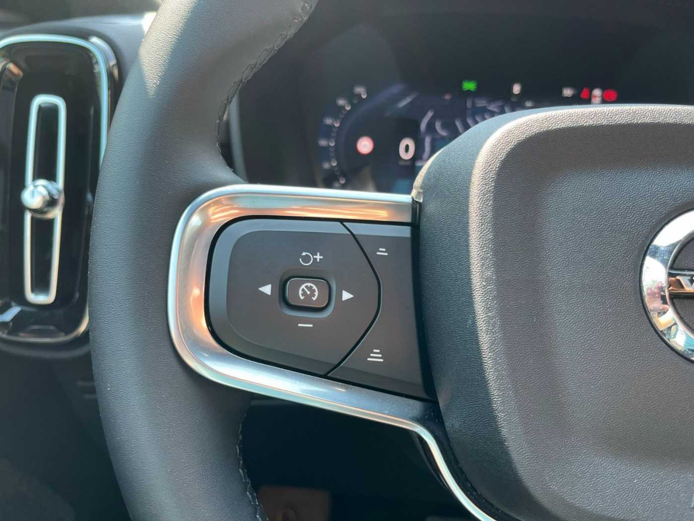 Volvo EX40 – Bild 18
