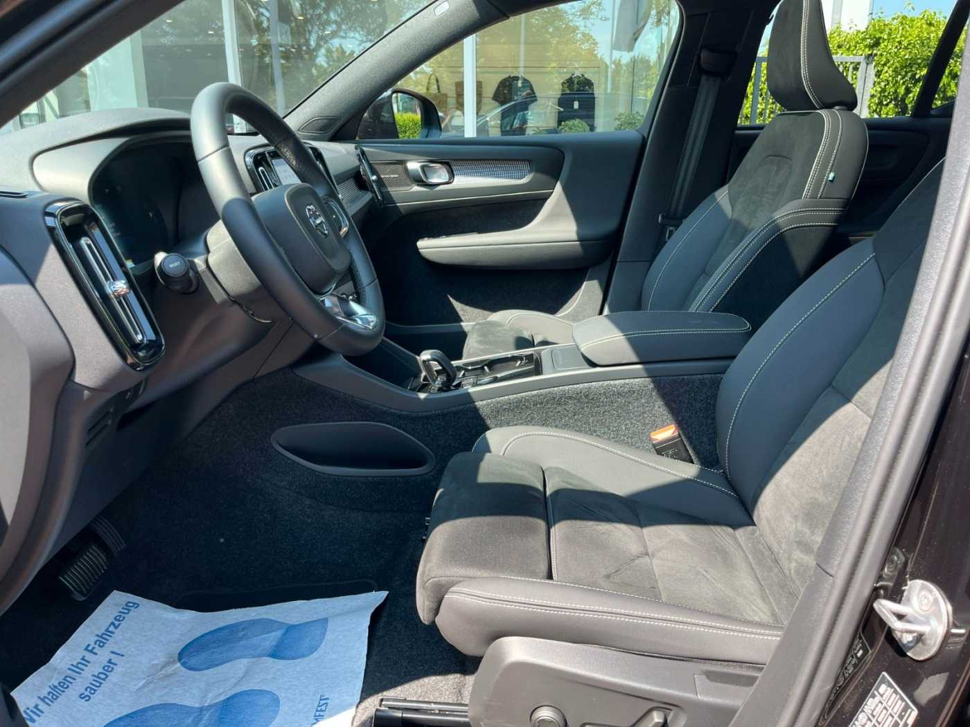 Volvo EX40 – Bild 25