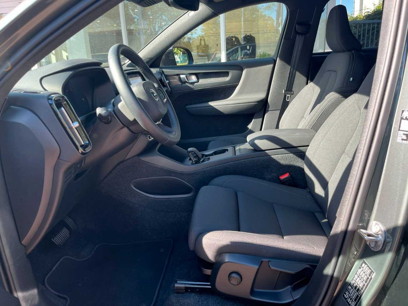 Volvo EX40 – Bild 25