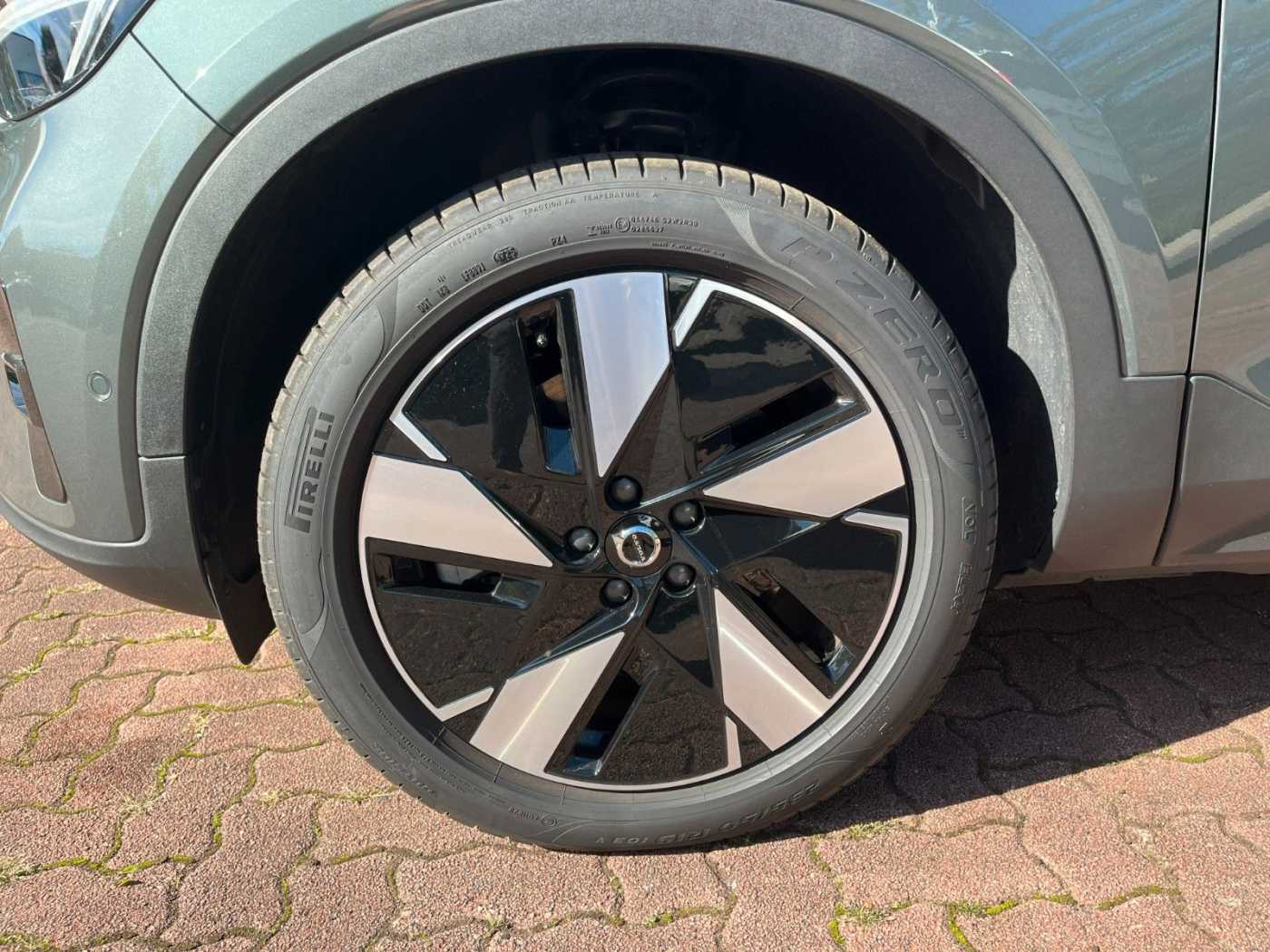 Volvo EX40 – Bild 5