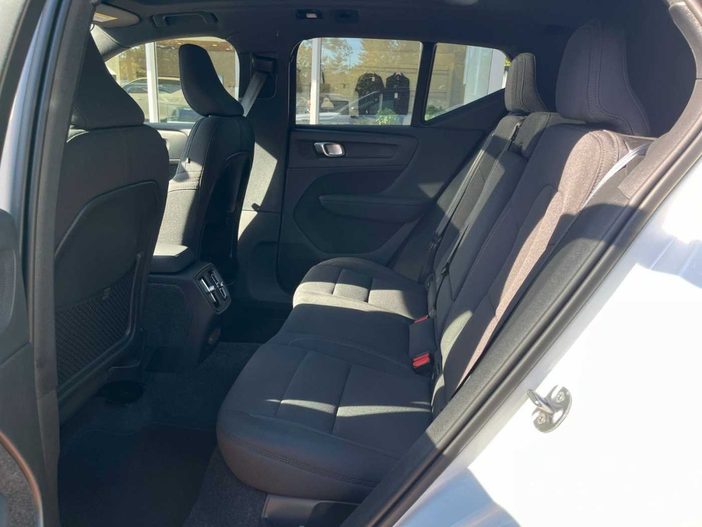 Volvo EX40 – Bild 28