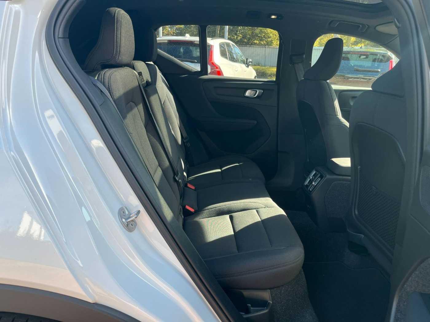 Volvo EX40 – Bild 29