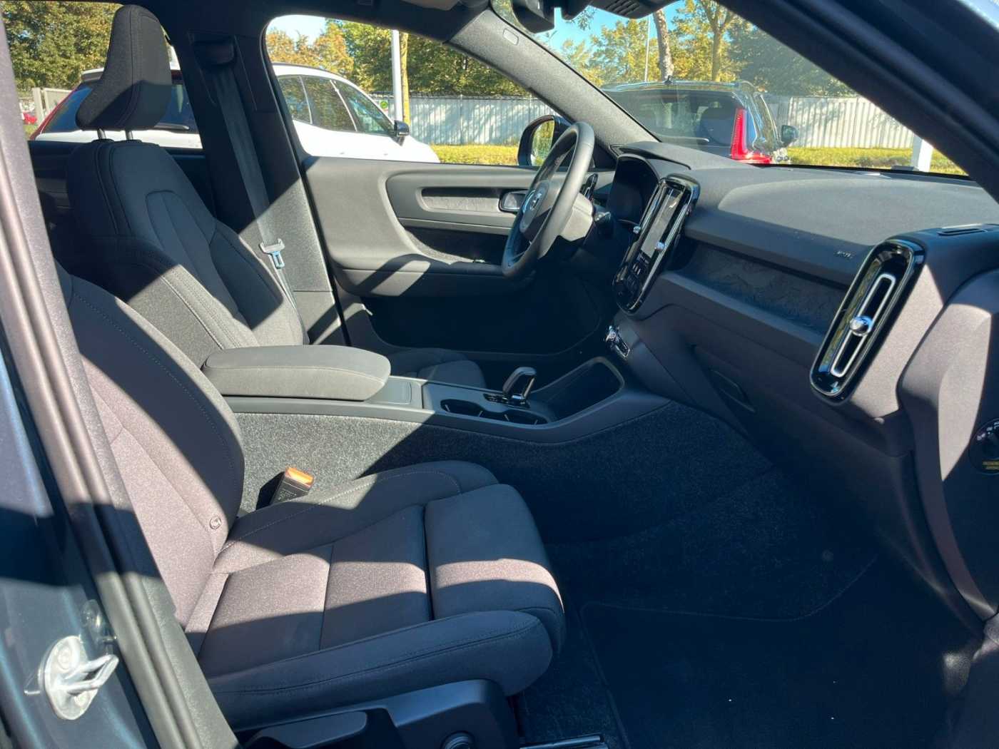 Volvo EX40 – Bild 28