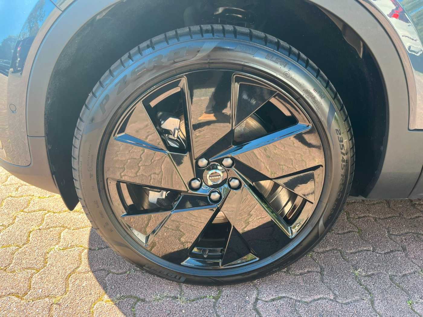 Volvo EX40 – Bild 6