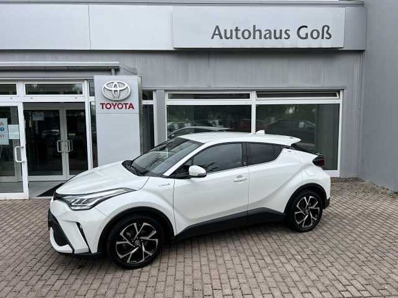 Toyota C-HR Hybrid - Team D