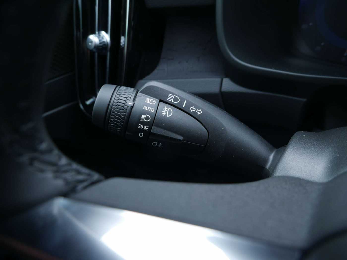 Volvo C40 Recharge – Bild 14