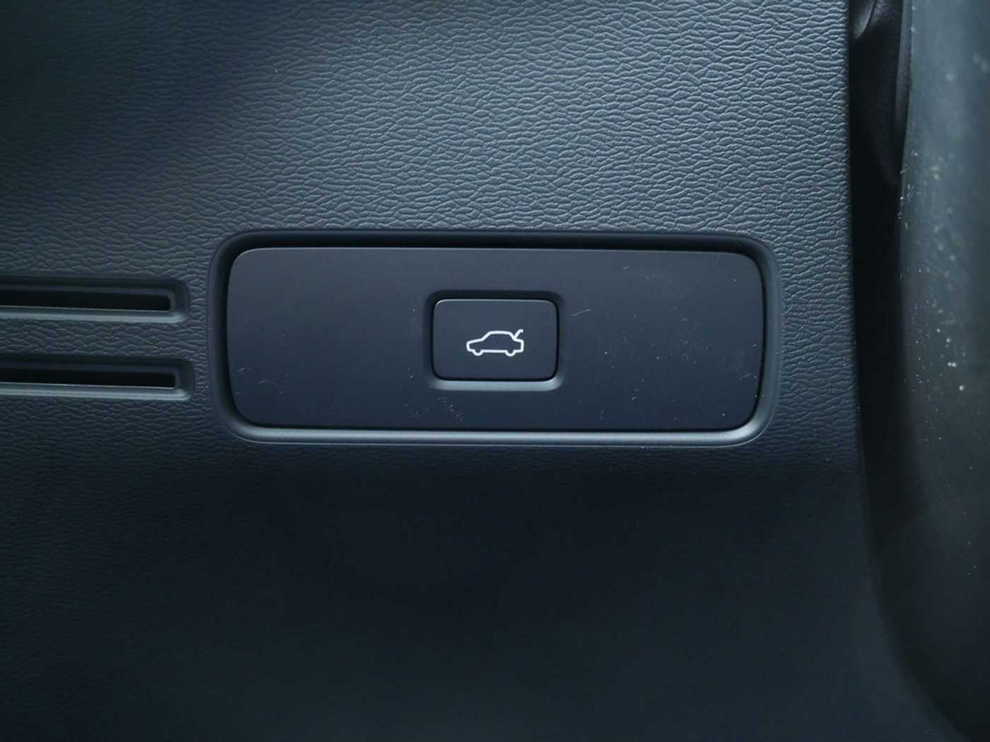 Volvo C40 Recharge – Bild 15