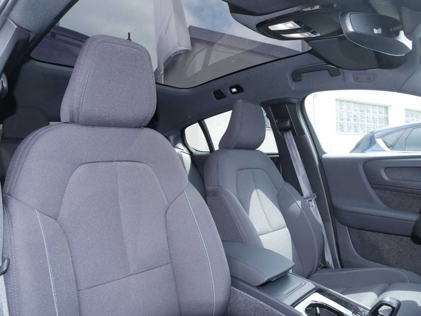 Volvo C40 Recharge – Bild 17
