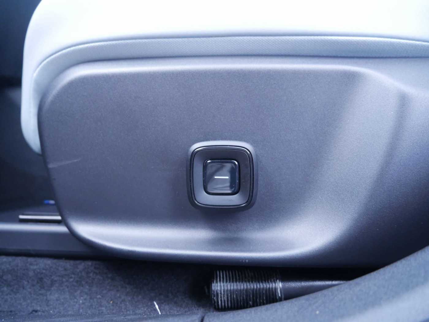 Volvo EX30 – Bild 12