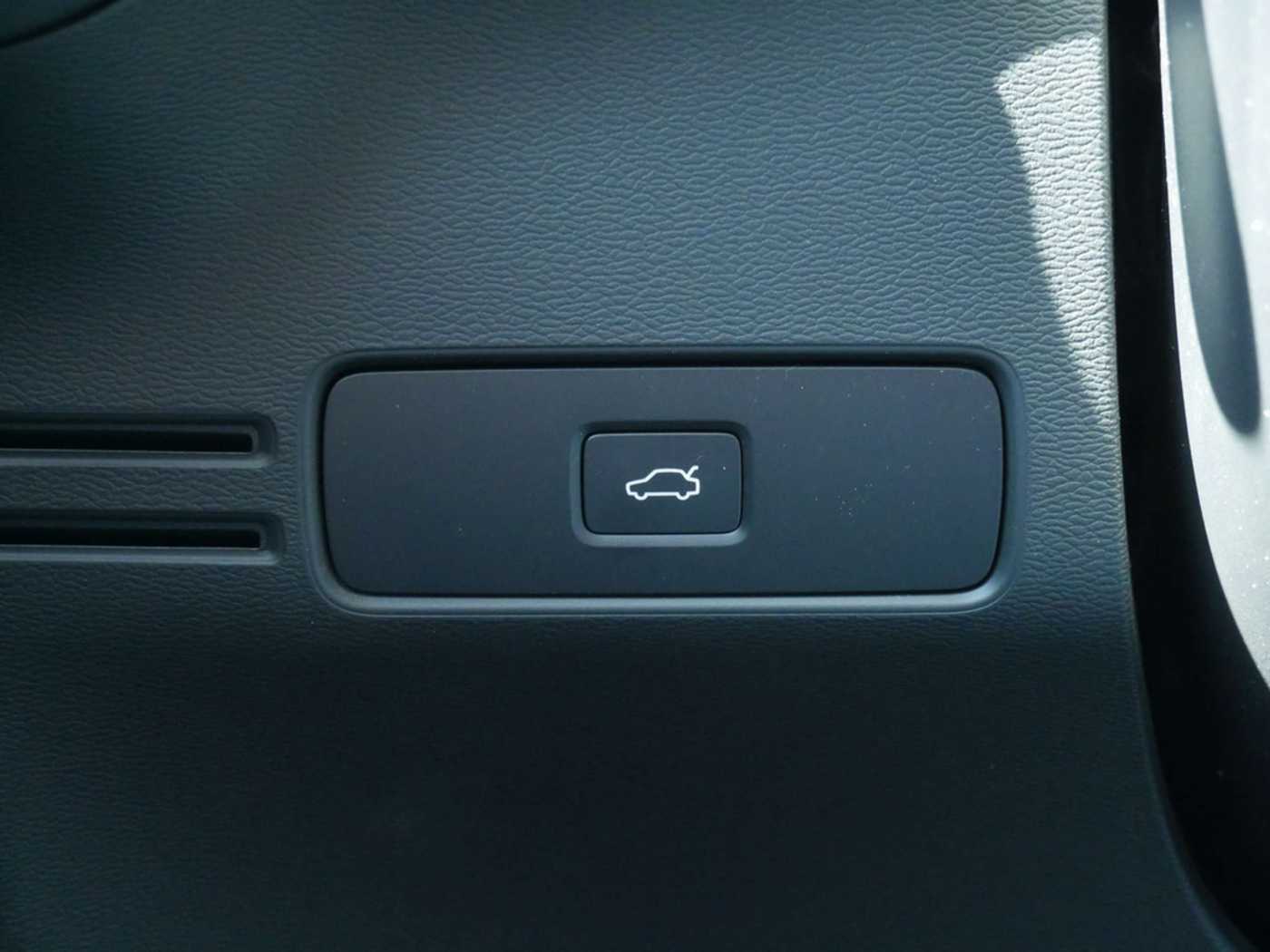 Volvo EX40 – Bild 16