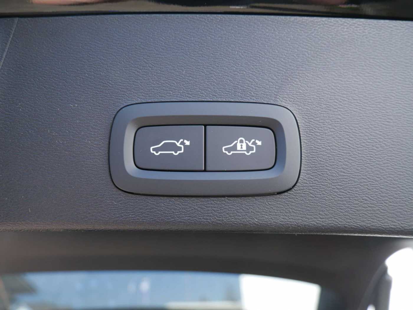 Volvo EX40 – Bild 22