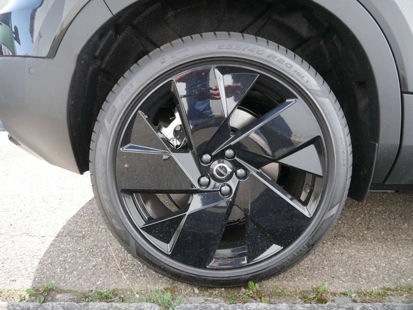 Volvo EX40 – Bild 5