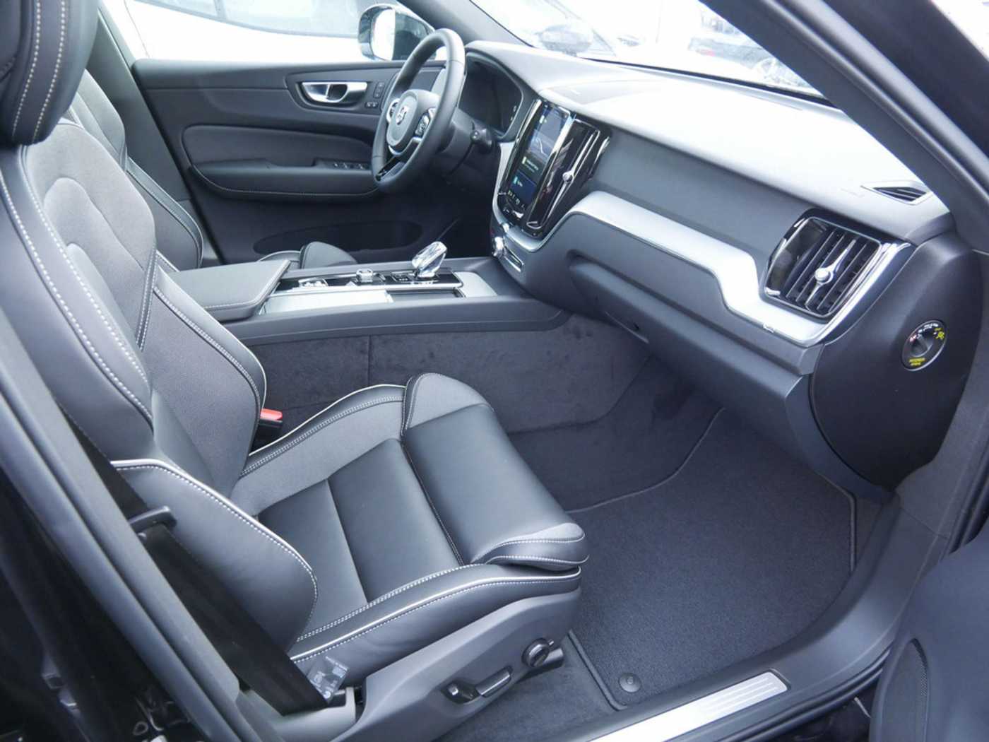 Volvo XC60 – Bild 2