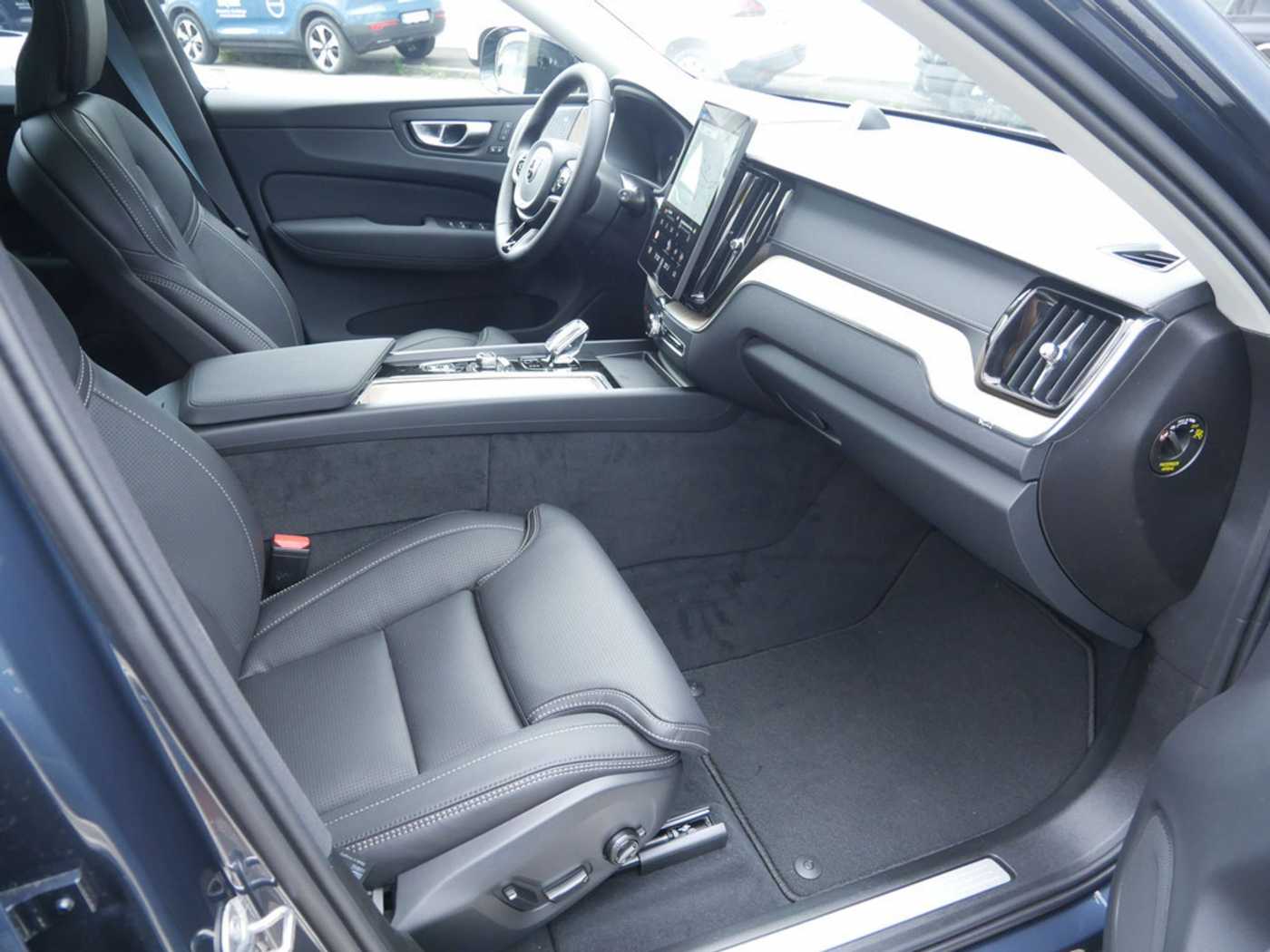Volvo XC60 – Bild 2