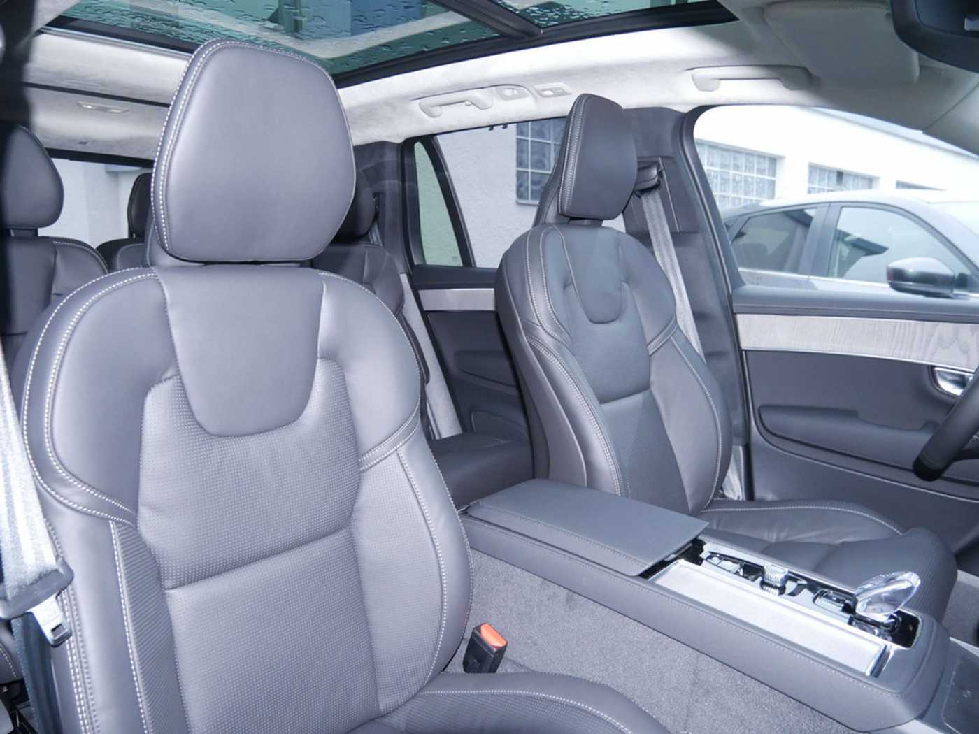 Volvo XC90 – Bild 15