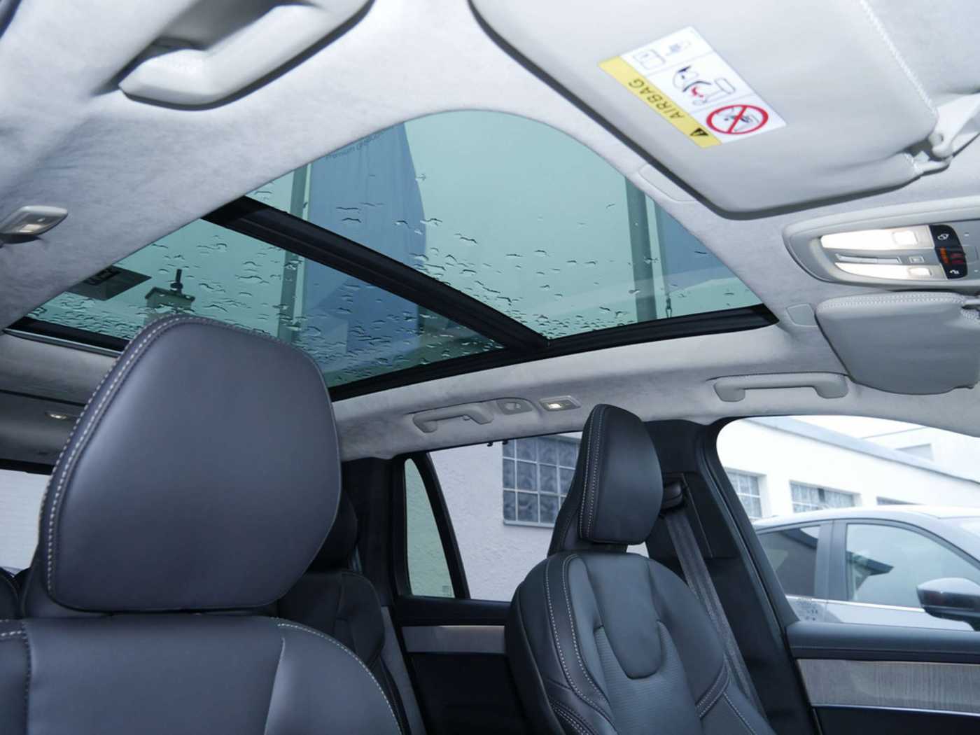 Volvo XC90 – Bild 16