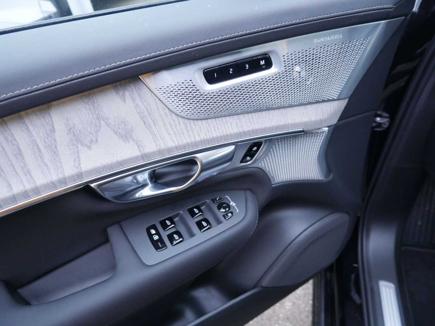 Volvo XC90 – Bild 6