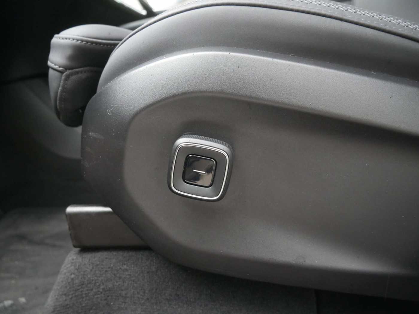 Volvo EX90 – Bild 13