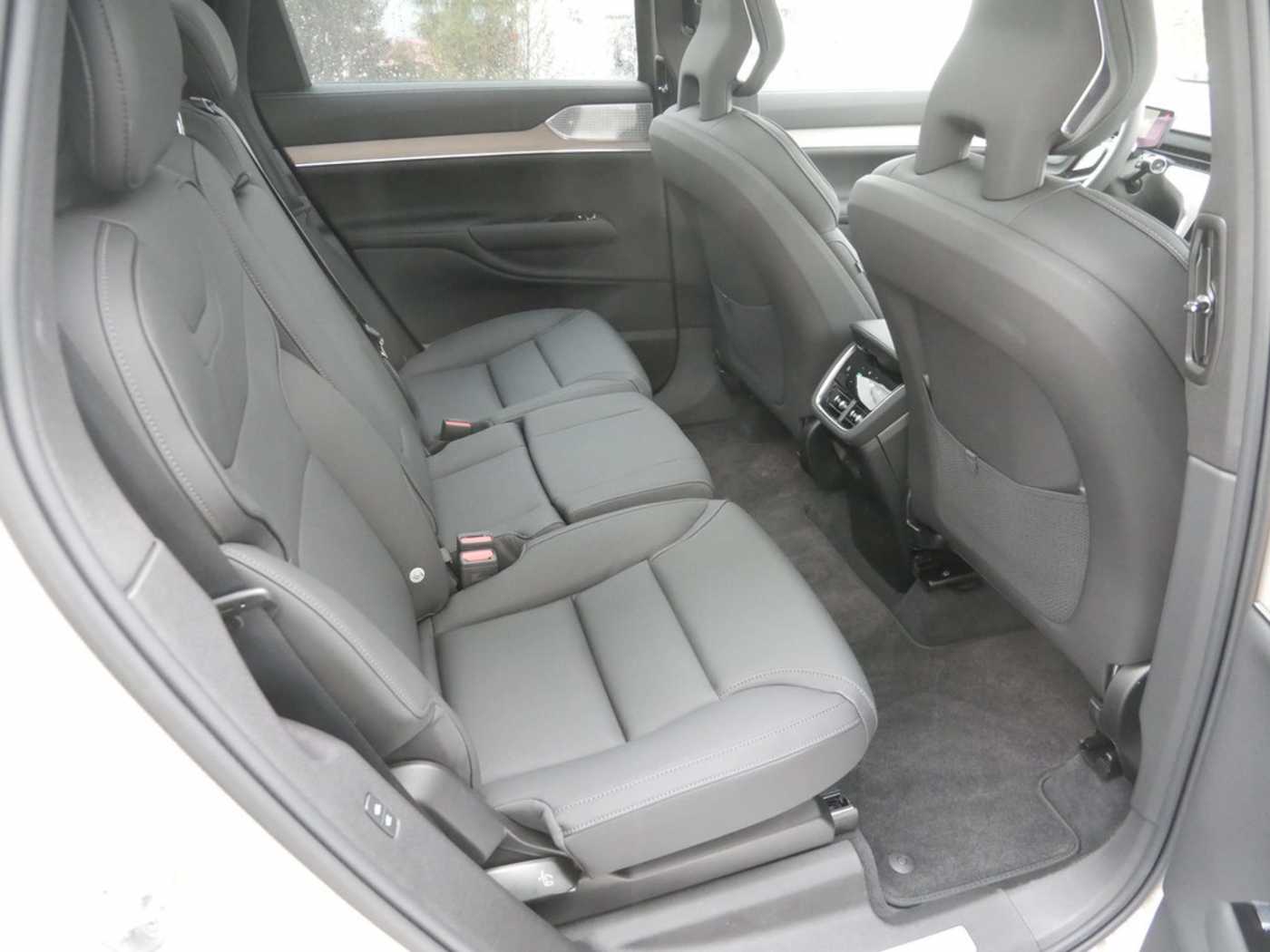 Volvo EX90 – Bild 4