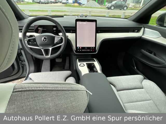 Volvo EX90 – Bild 13