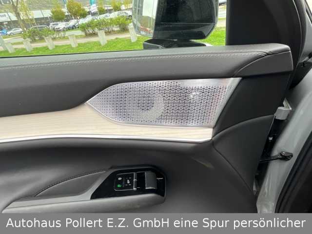 Volvo EX90 – Bild 16