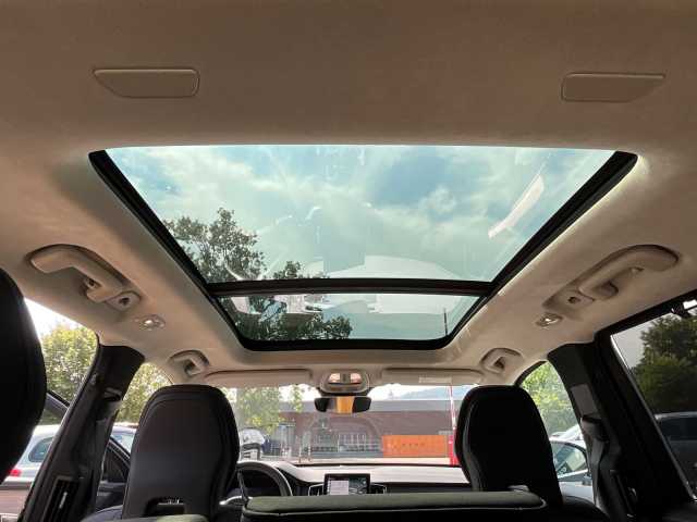 Volvo XC90 – Bild 18