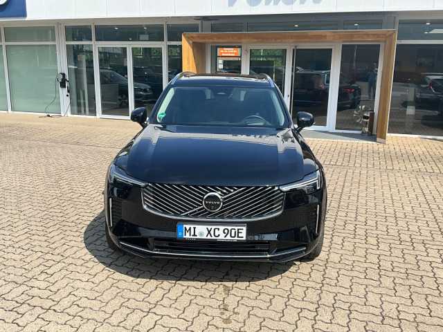 Volvo XC90 – Bild 2
