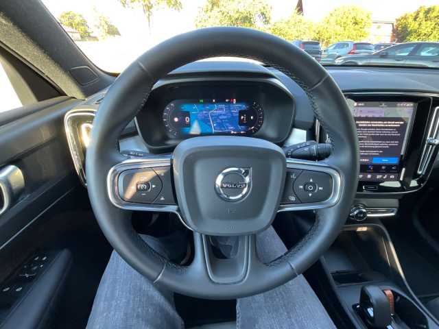 Volvo XC40 – Bild 12