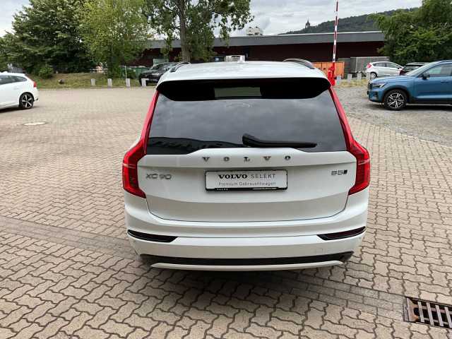 Volvo XC90 – Bild 6