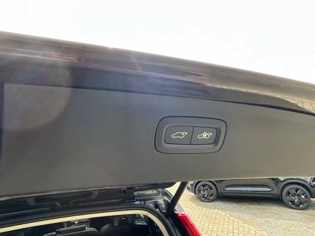 Volvo XC90 – Bild 18