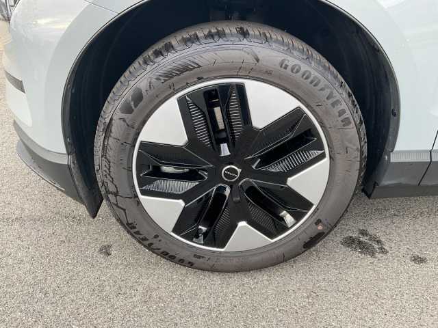 Volvo EX30 – Bild 9