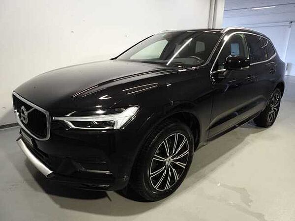 Volvo XC60 2.0 D4 Momentum AWD