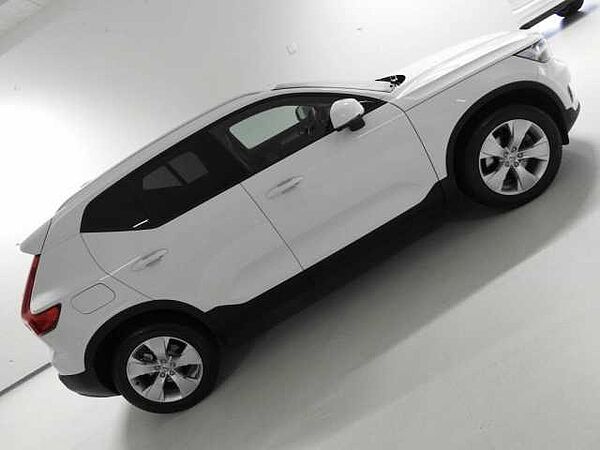 Volvo XC40 2.0 D3 Momentum AWD