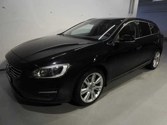 Volvo V60 2.4 D4 Kinetic AWD