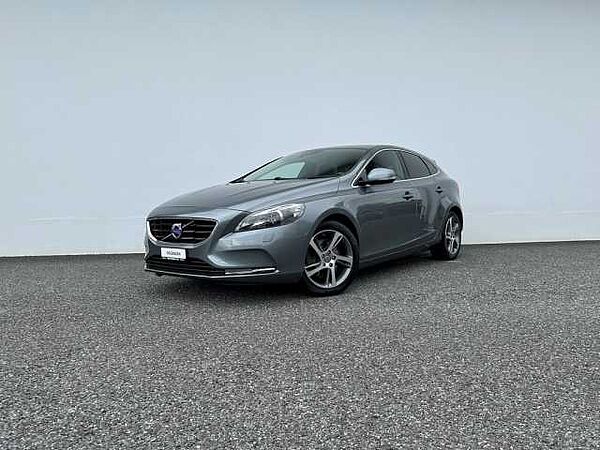 Volvo V40 2.0 D3 Momentum S/S