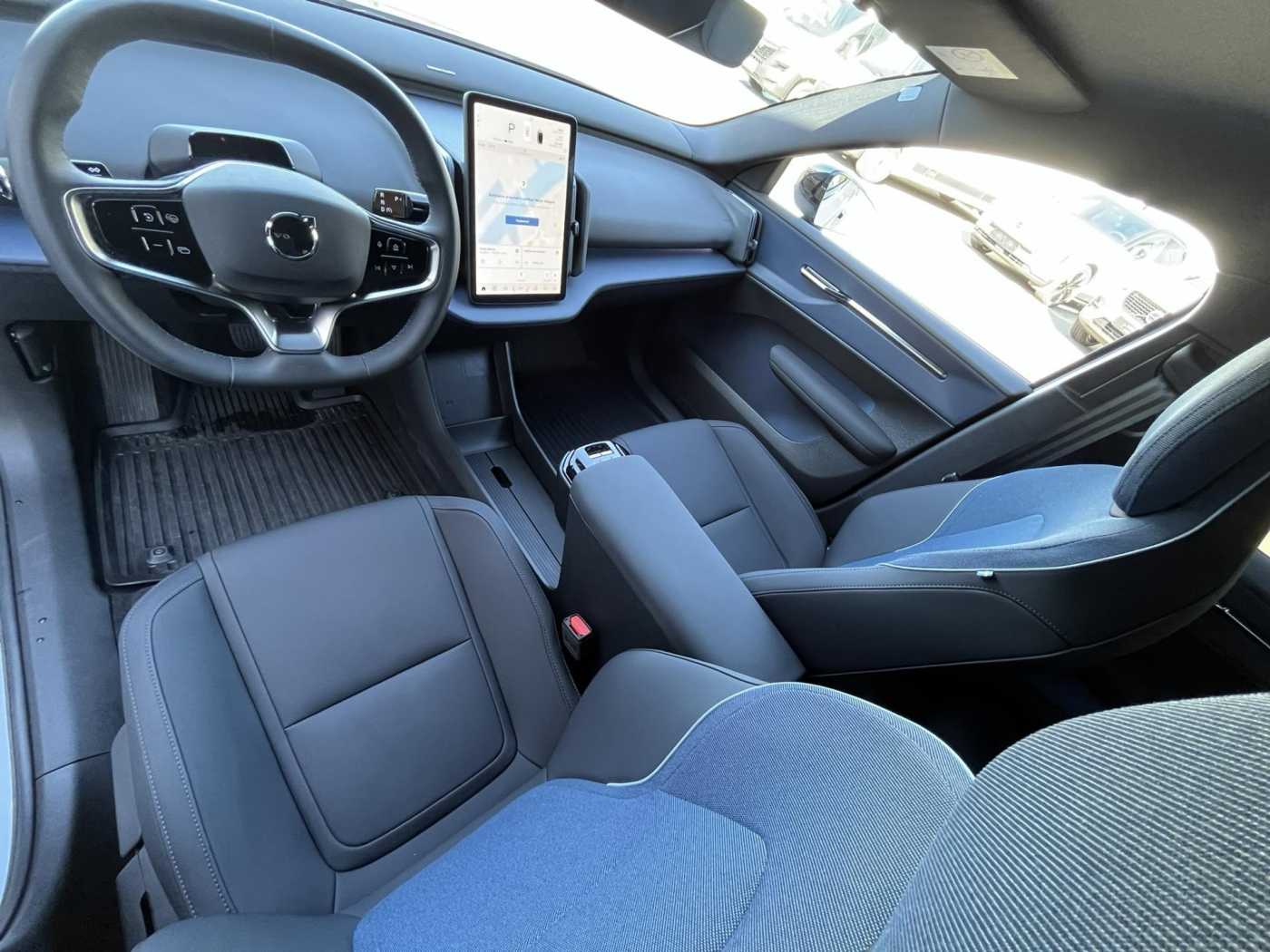 Volvo EX30