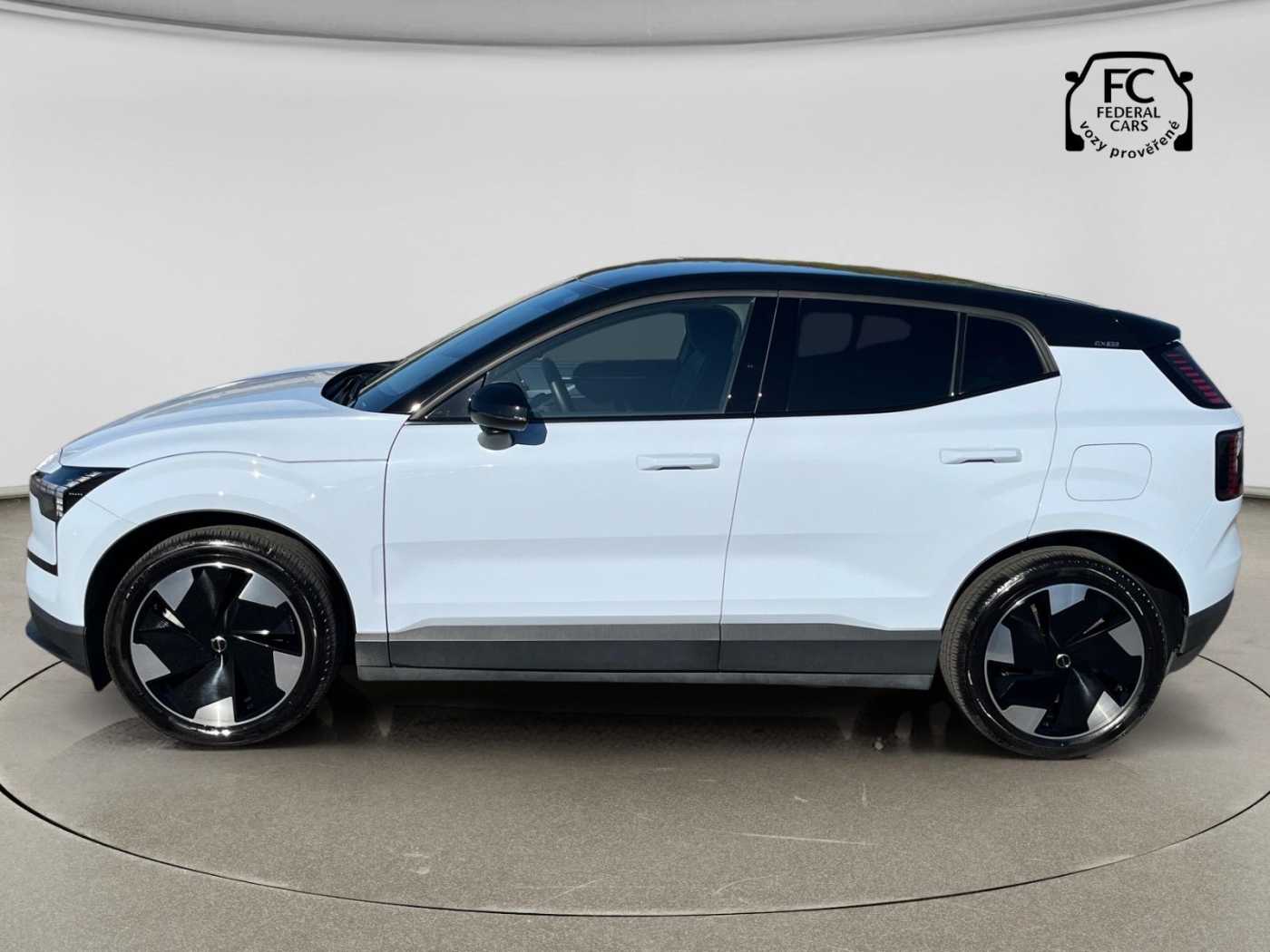 Volvo EX30