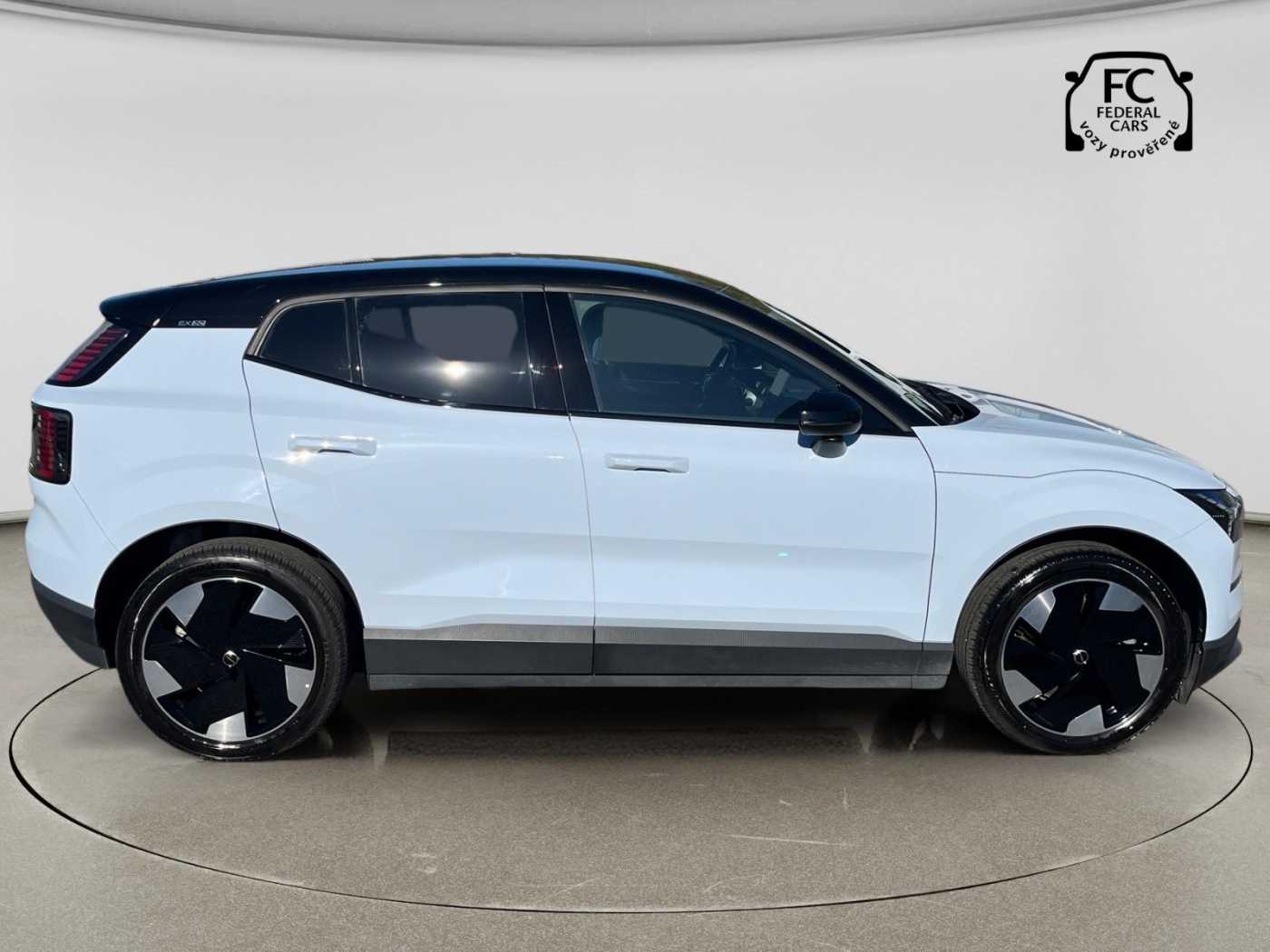 Volvo EX30