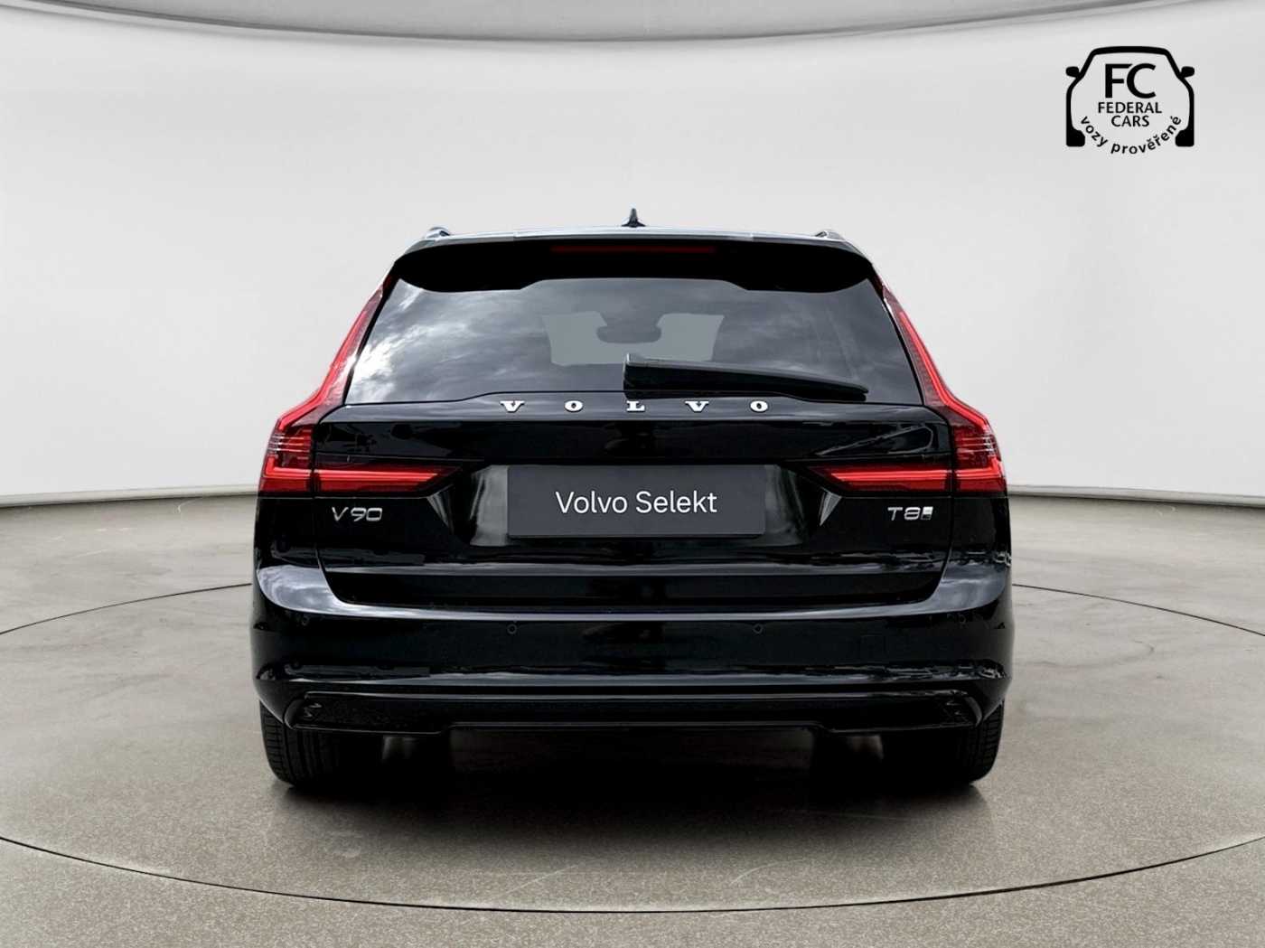 Volvo V90