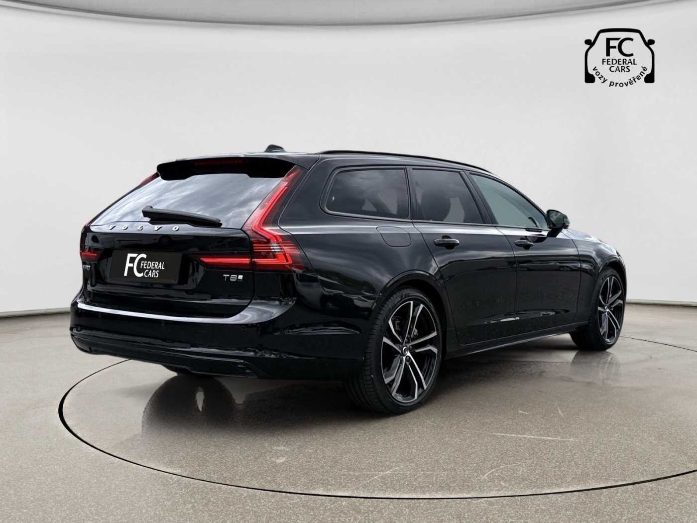 Volvo V90