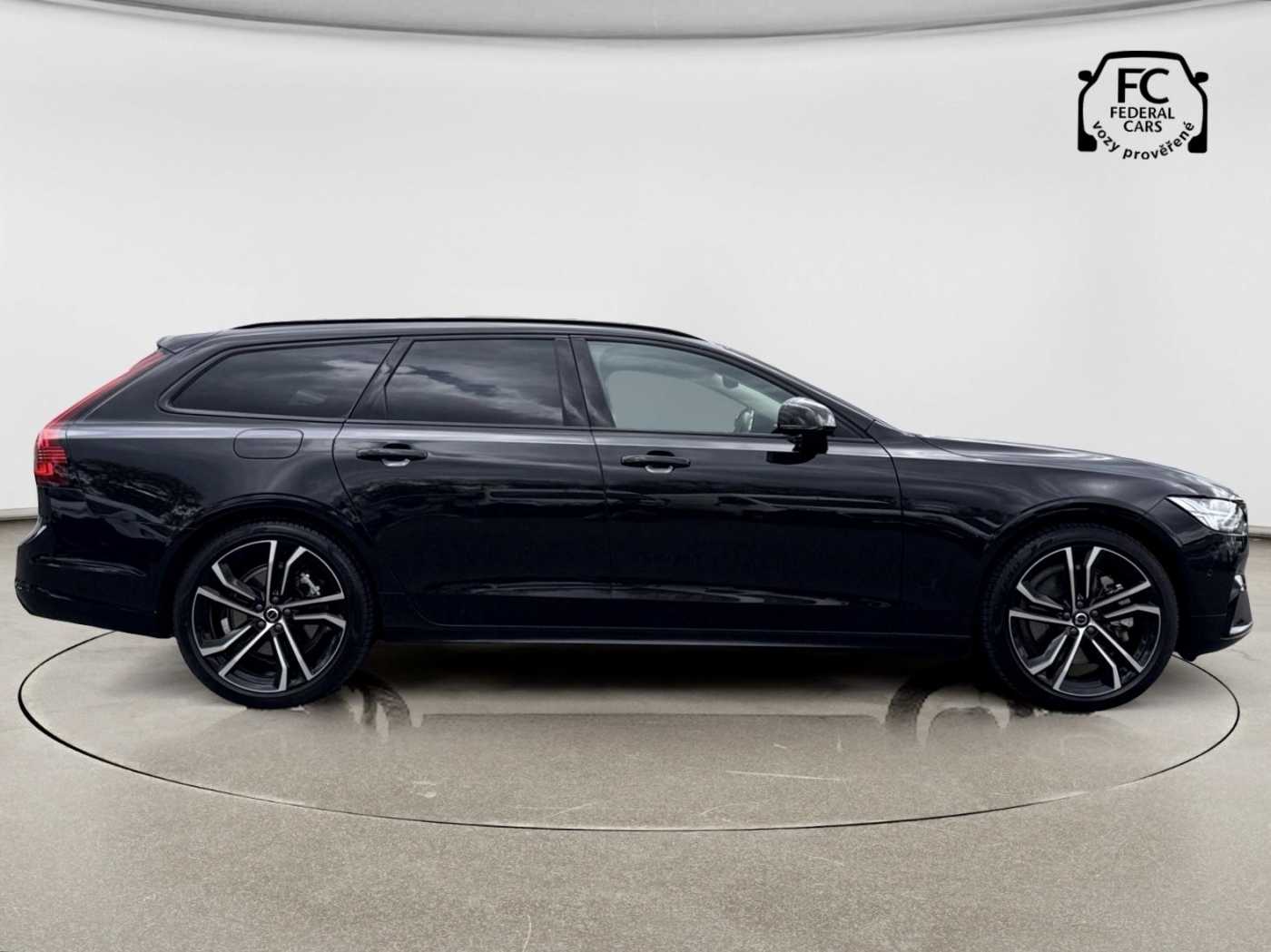 Volvo V90