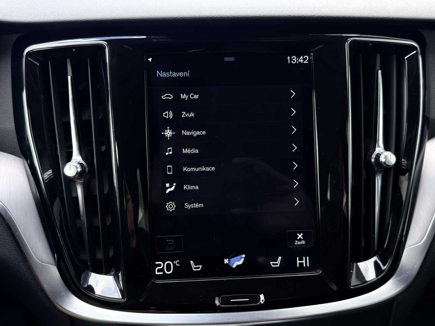 Volvo V60 Cross Country