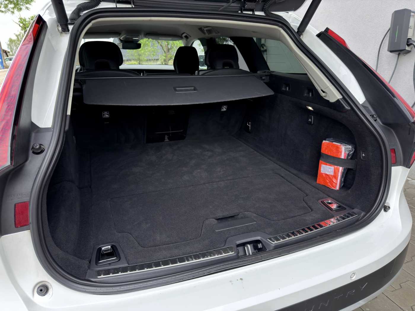 Volvo V90 Cross Country